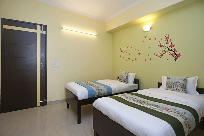Hotel Oyo 9461 Sector 56