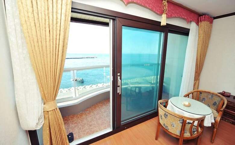 Sea Port Pension