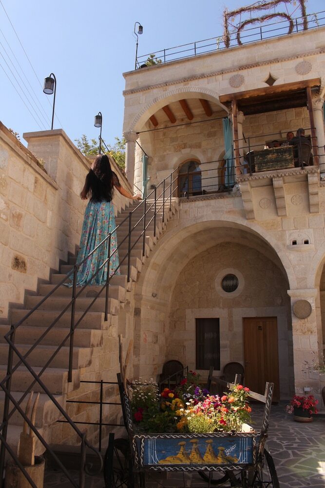 Mahzen Cave Hotel