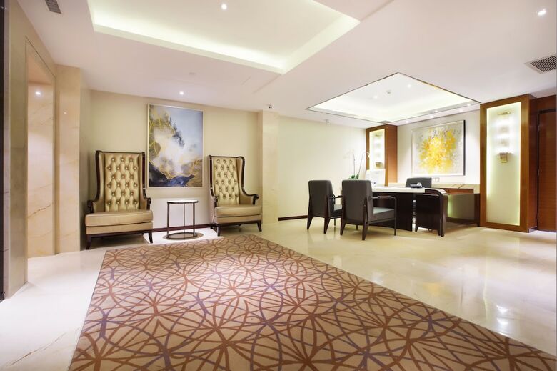 Lakeside Hotel Xiamen Airline
