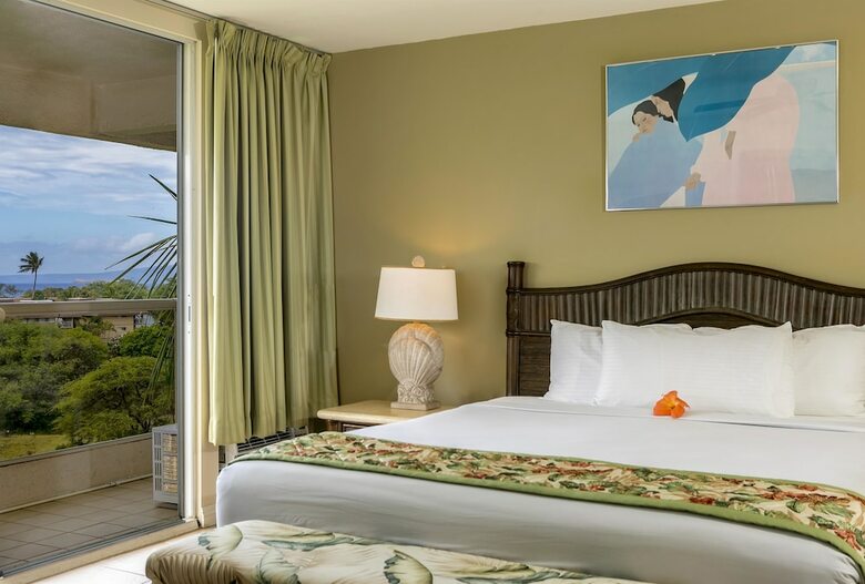Aston At The Maui Banyan