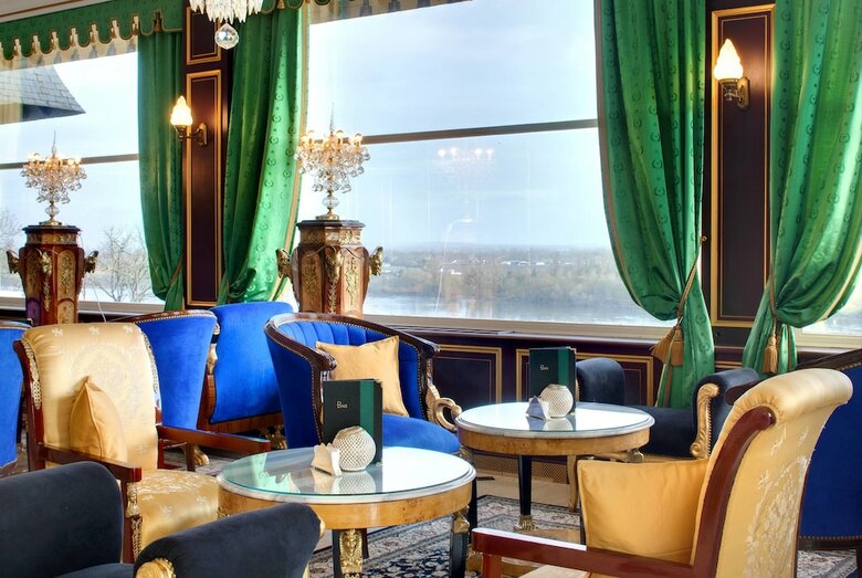Hotel Ch�teau Le Prieur� - Younan Collection