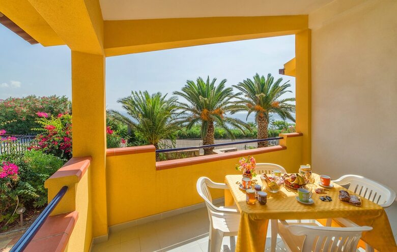 Apartamento Baia Renella Residence