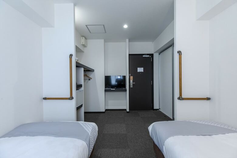 Oyo Hotel Reborn Namba-minami
