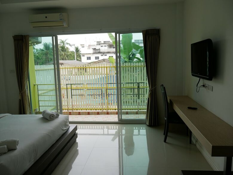 Hotel All Seasons Residence