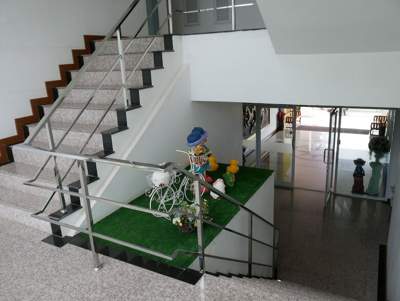 Hotel All Seasons Residence