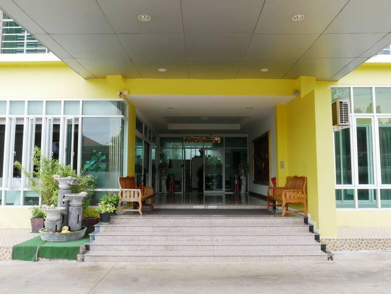 Hotel All Seasons Residence