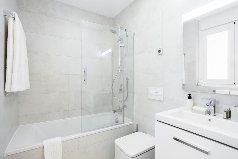 Velazquez Apartments By Flatsweethome