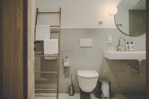 Hostal Aparthotel Ledererhof