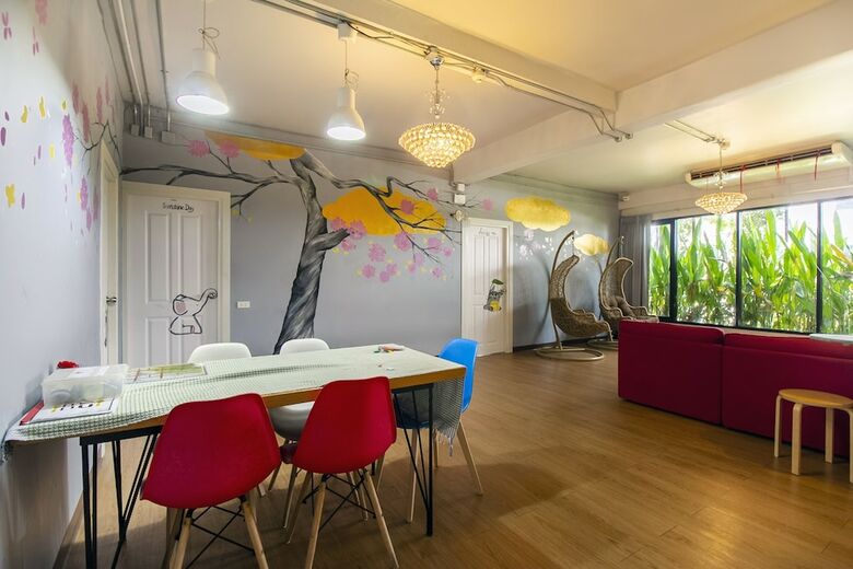 Hostal Oyo 705 Hostel@seatzstation