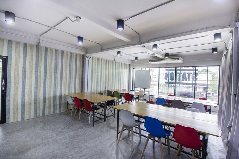 Hostal Oyo 705 Hostel@seatzstation