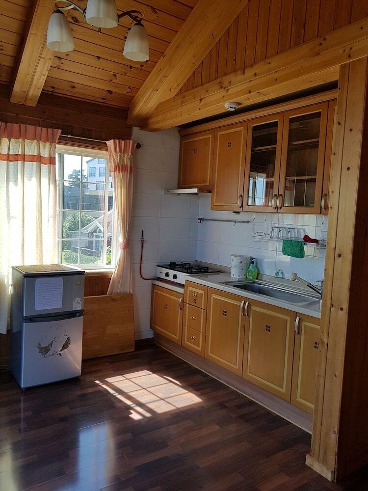 Pension Jeju Good House