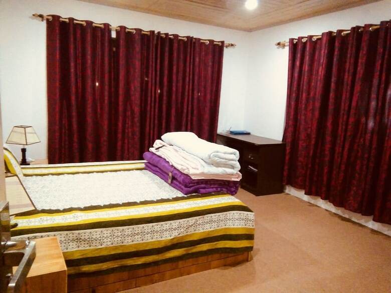 Hotel Chakshi Guest House