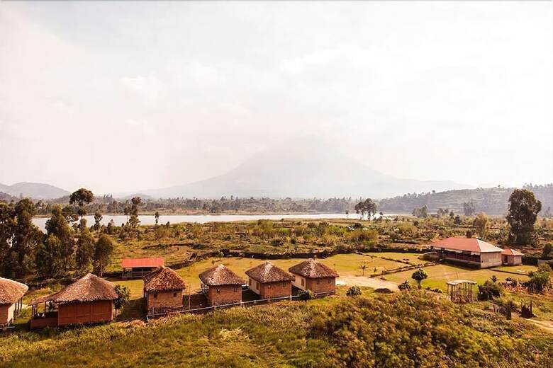 Lake Chahafi  Resort