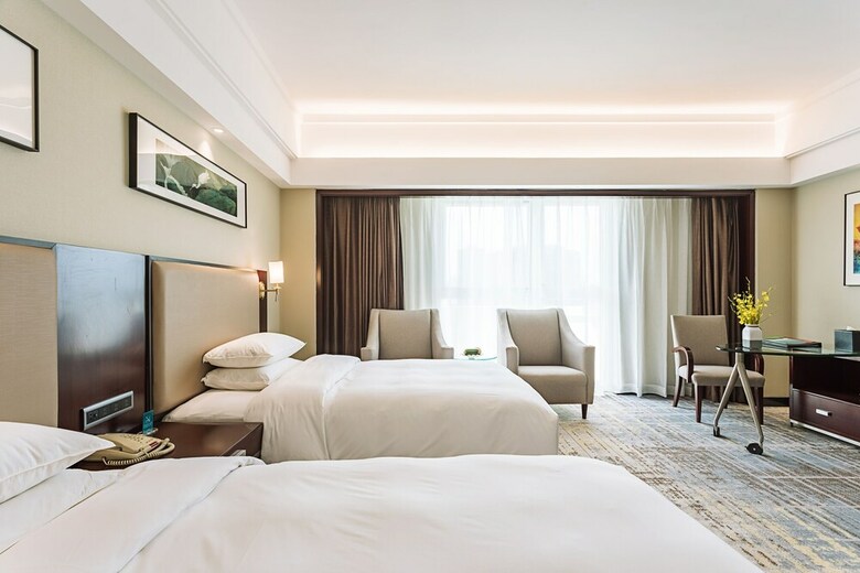 Vaya International Hotel