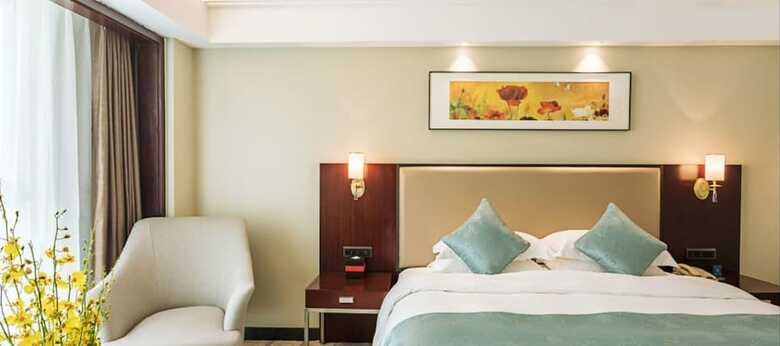 Vaya International Hotel