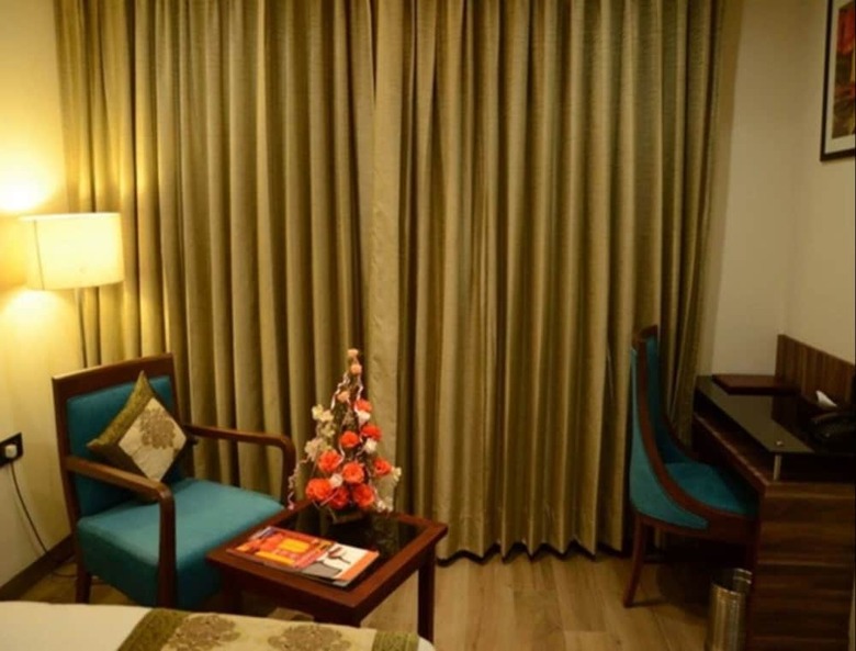 Hotel Clarks Inn Jaipur