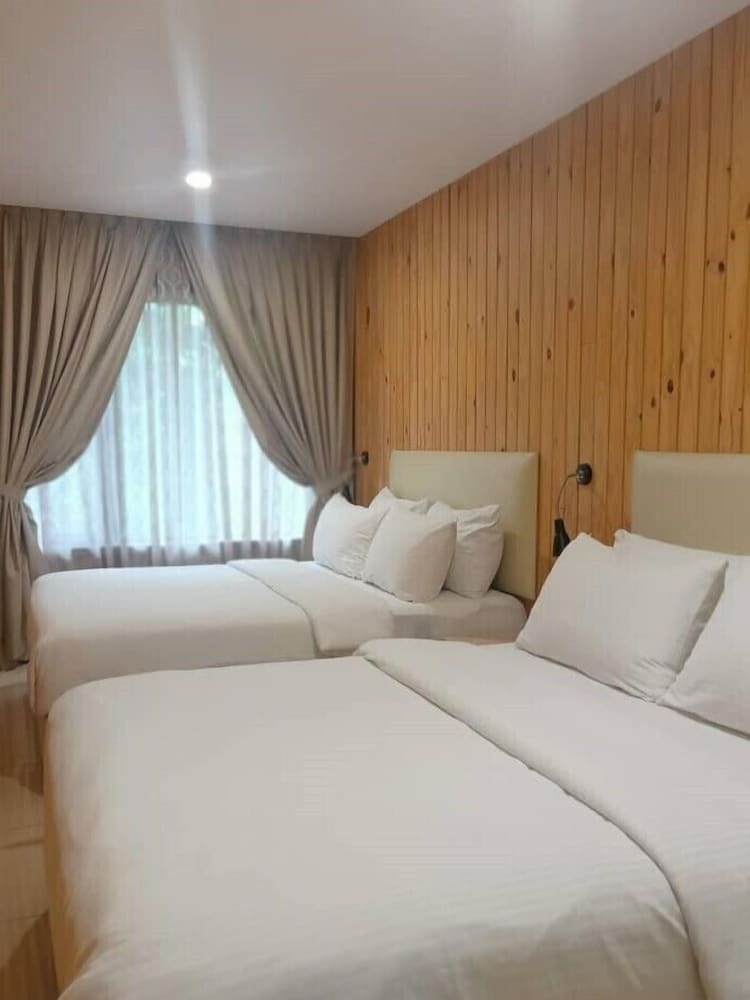 Kluang Container Swimming Pool Hotel