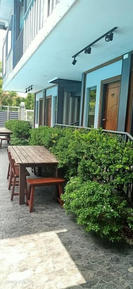 Kluang Container Swimming Pool Hotel