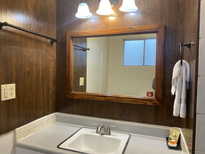 Orange Villa Park Motel