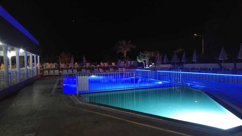 Wa Cesme Farm Hotel Beach Resort & Spa