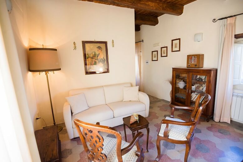 Hotel Nena' Al Borgo Castello