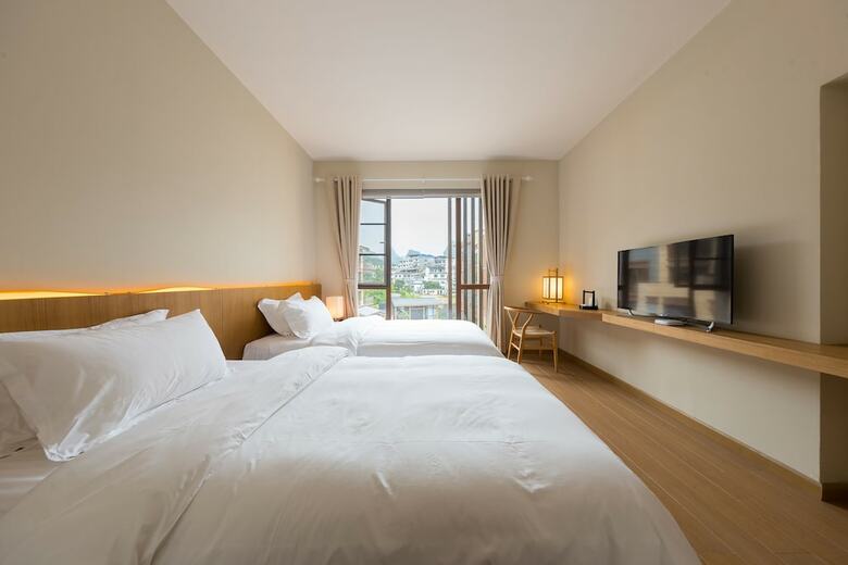 Yipu.shan Zhi Ge Hotel