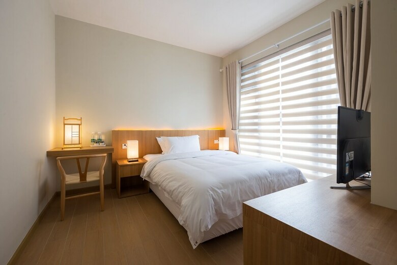Yipu.shan Zhi Ge Hotel