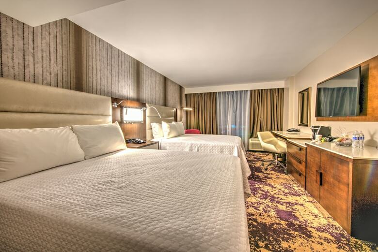 Grand Tuscany Hotel