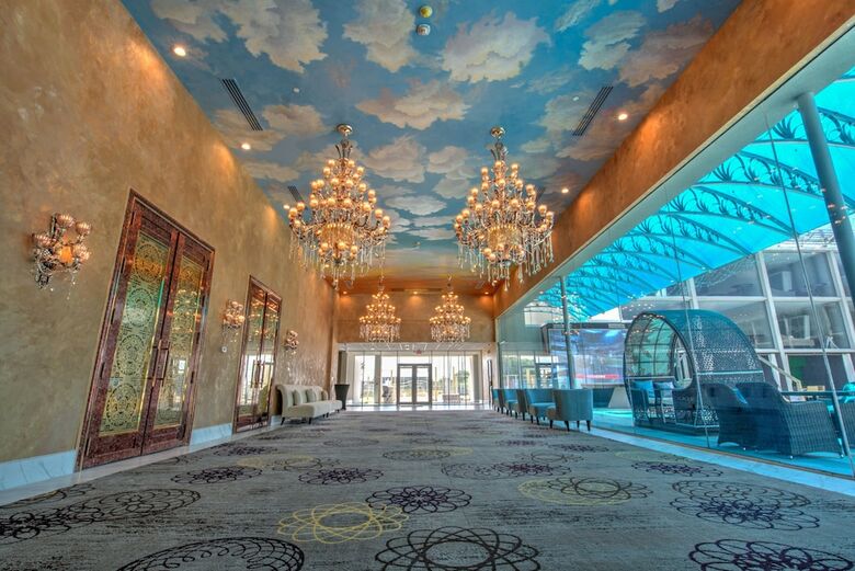 Grand Tuscany Hotel