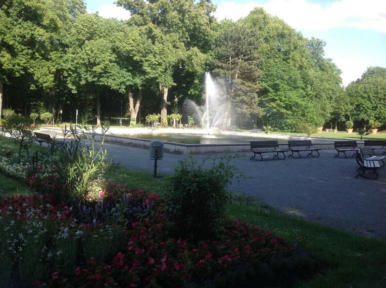 Hostal Pension Altstadt Garni