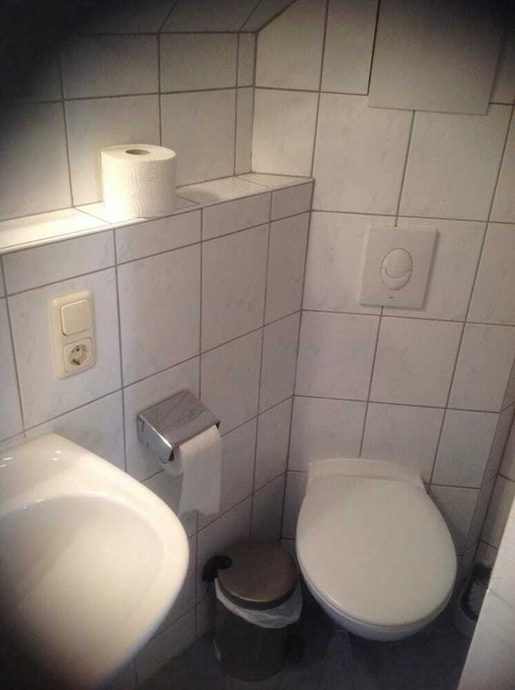 Hostal Pension Altstadt Garni