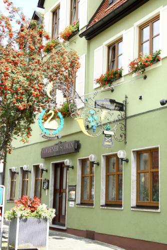 Hostal Goldener Schwan Hotel Garni