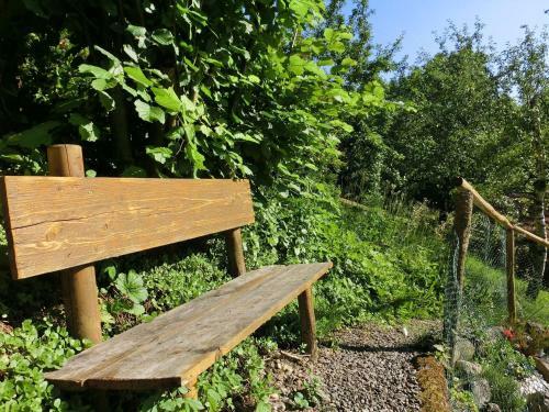 Cozy Cabin Near Lake In Urspring