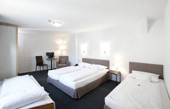 Hotel Klingelh�ffer
