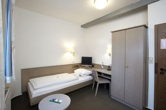 Hotel Klingelh�ffer