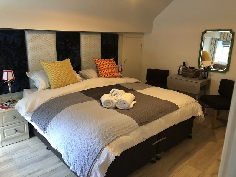 Hotel Summer Hill Guest House