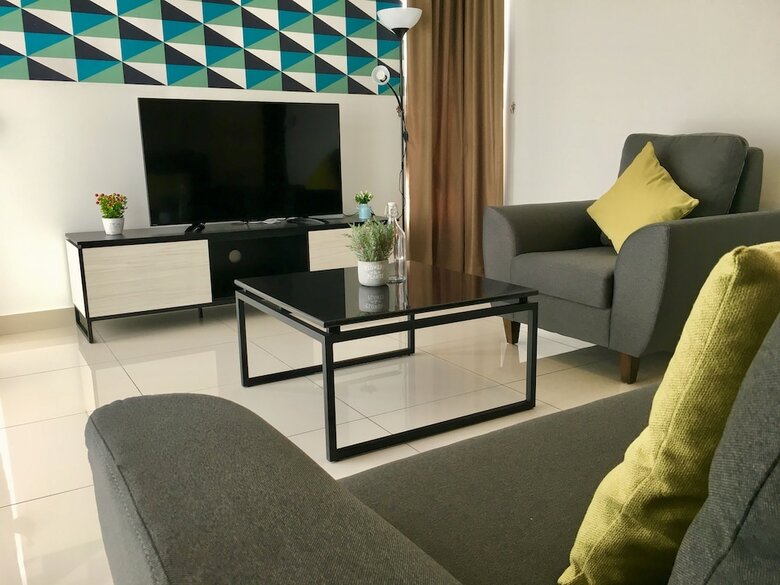 Apartamentos Pinnacle Tower Johor Bahru
