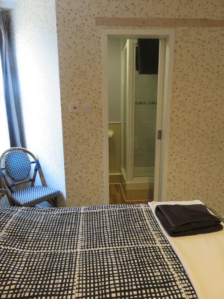 Hotel Marine View Guest House