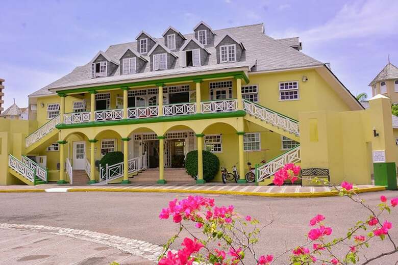 Apartamentos Mermaid Suites At Sandcastles