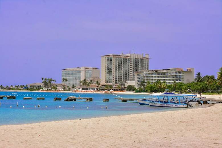 Apartamentos Mermaid Suites At Sandcastles