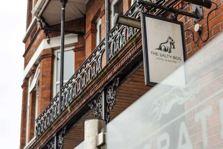 The Salty Dog Hotel & Bistro