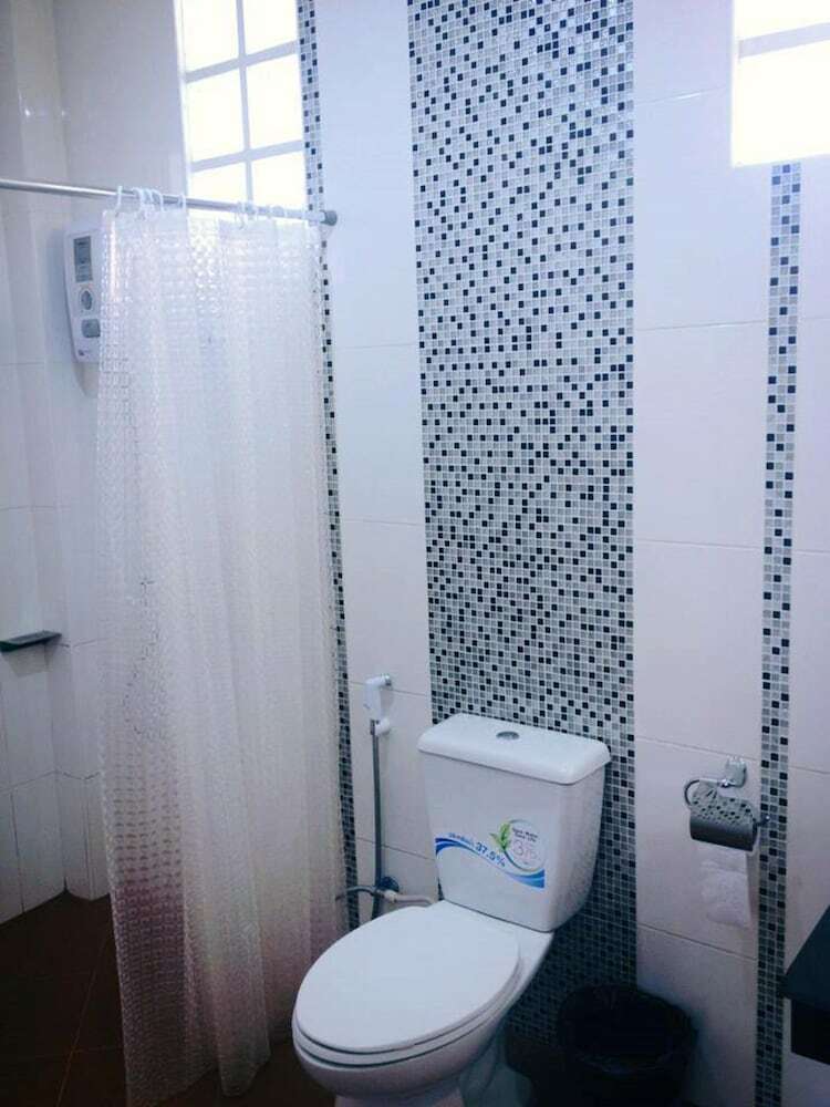 Hotel Naris Phuview Resort