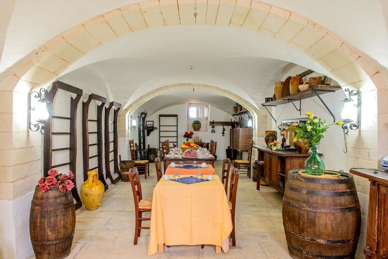Bed & Breakfast Masseria Pozzo Tre Pile - Romantic Trullo