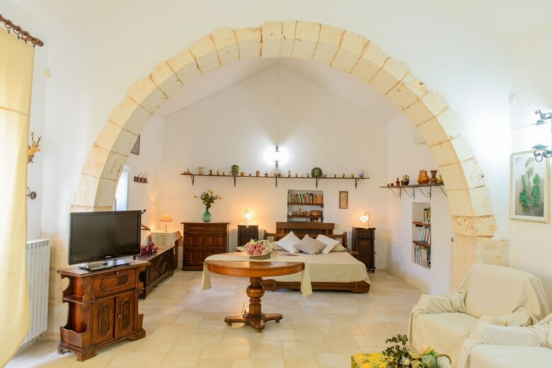 Bed & Breakfast Masseria Pozzo Tre Pile - Romantic Trullo