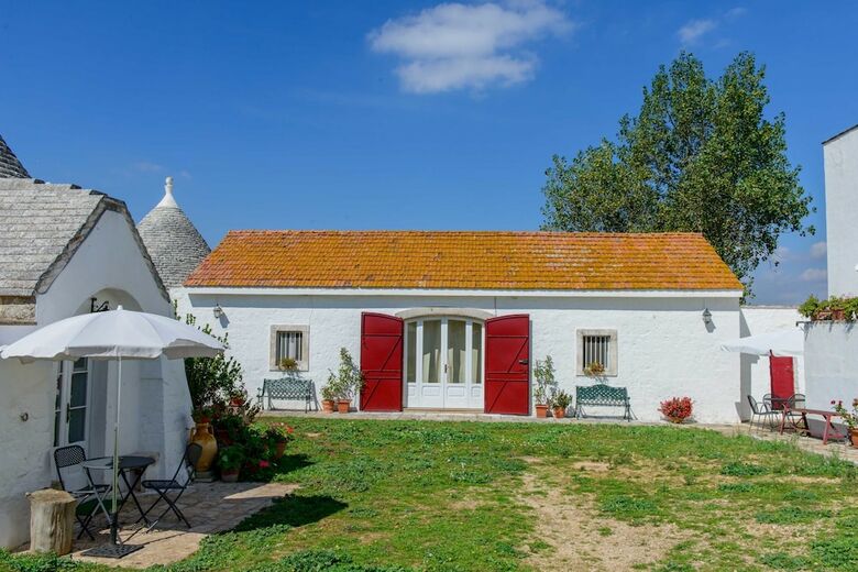 Bed & Breakfast Masseria Pozzo Tre Pile - Romantic Trullo