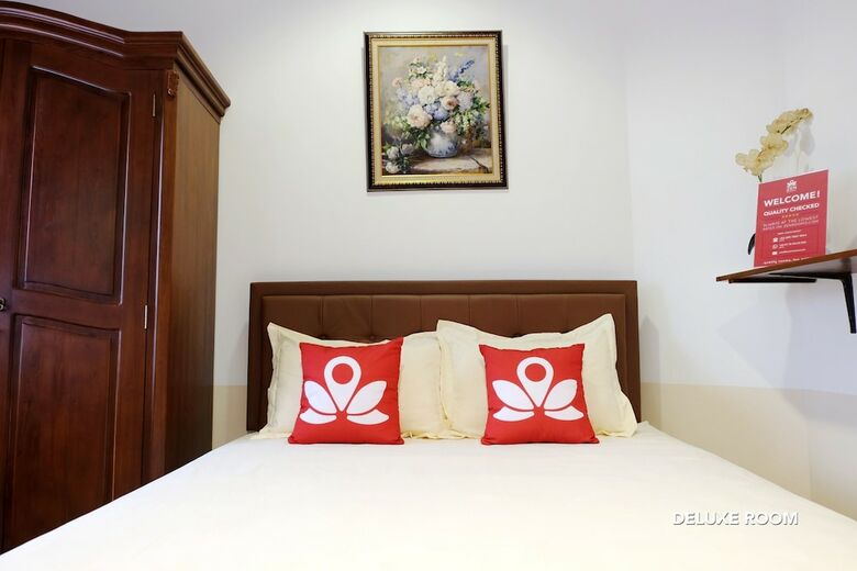 Hotel Zen Rooms Near Alun-alun