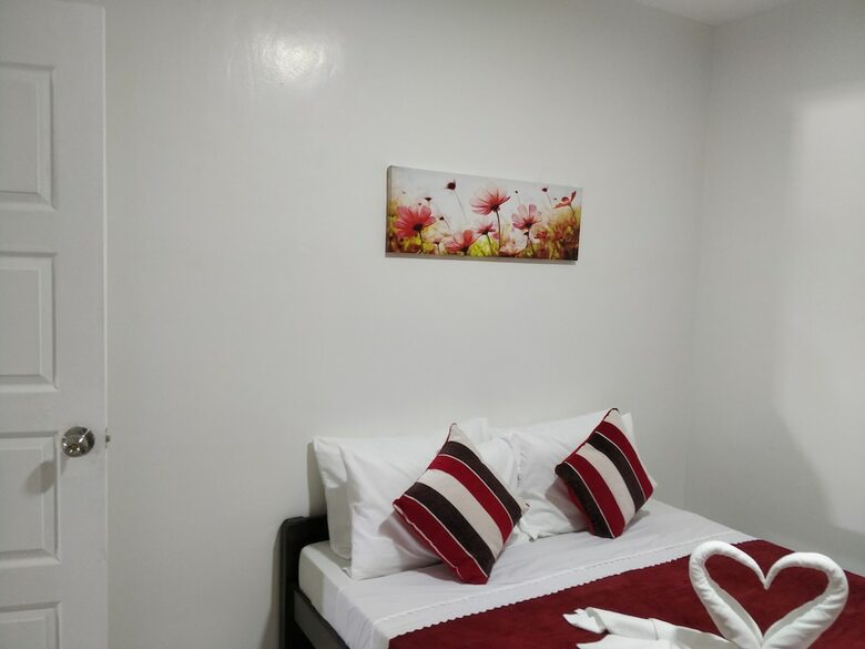 Hotel Spacious Private Apartment At Laorenza Residences