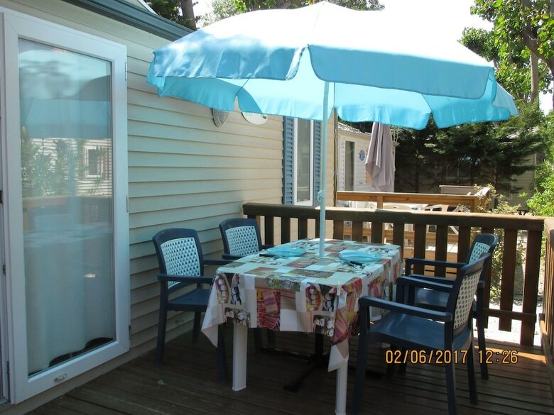 Bungalow With 2 Bedrooms In Grimaud, With Pool Access - 200 M From The Beach