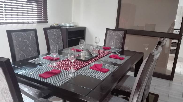 Hotel Estoby Executive Guesthouse